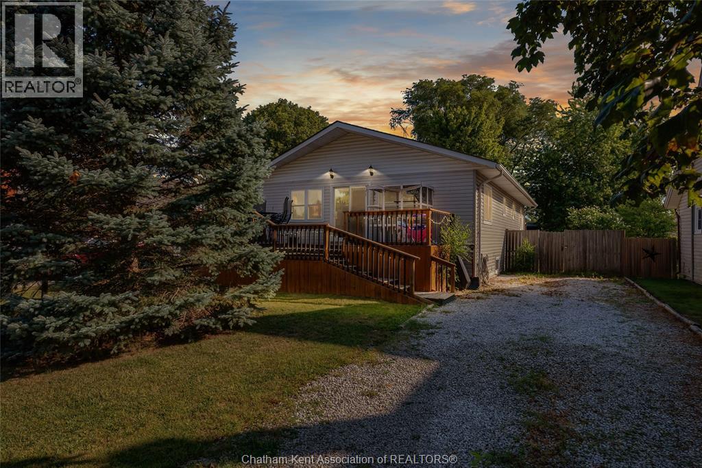MLS# 26018691: 104 Erie STREET South, Merlin, Canada