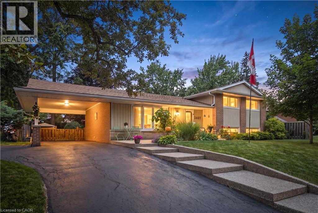 2407 ST FRANCES Drive, Burlington, Ontario