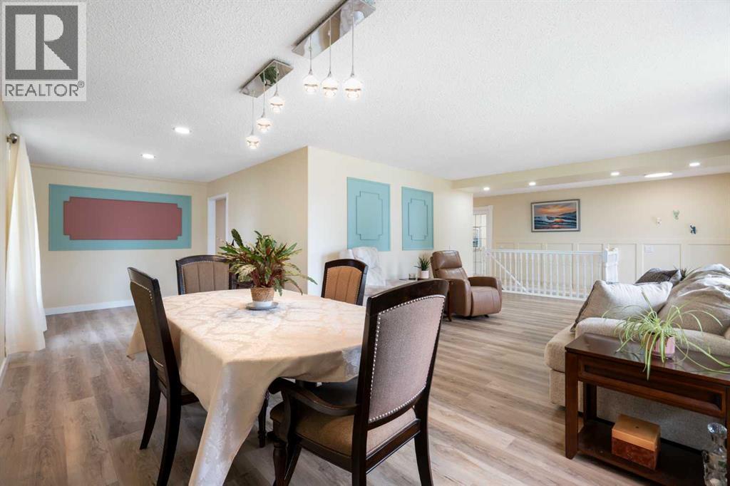 48 Deermont Way SE, Calgary, Alberta  T2J 5P3 - Photo 14 - A2329837
