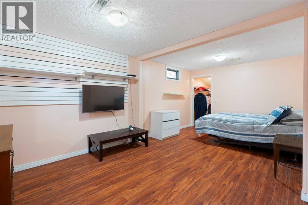 48 Deermont Way SE, Calgary, Alberta  T2J 5P3 - Photo 35 - A2329837