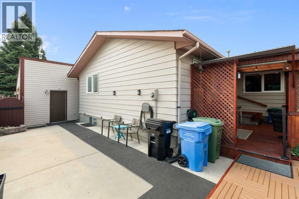 48 Deermont Way SE, Calgary, Alberta  T2J 5P3 - Photo 45 - A2329837