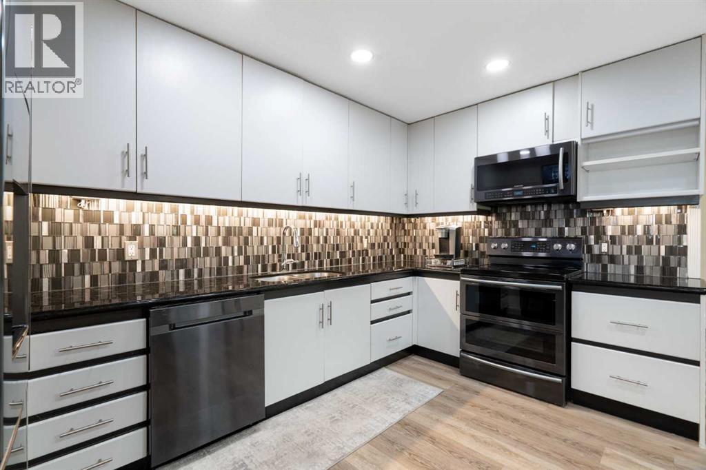 48 Deermont Way SE, Calgary, Alberta  T2J 5P3 - Photo 6 - A2329837