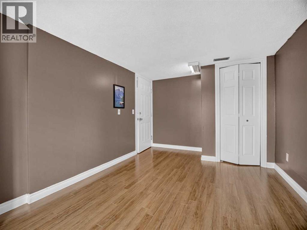 285 Fresno Place NE, Calgary, Alberta  T1Y 6Y3 - Photo 5 - A2333852