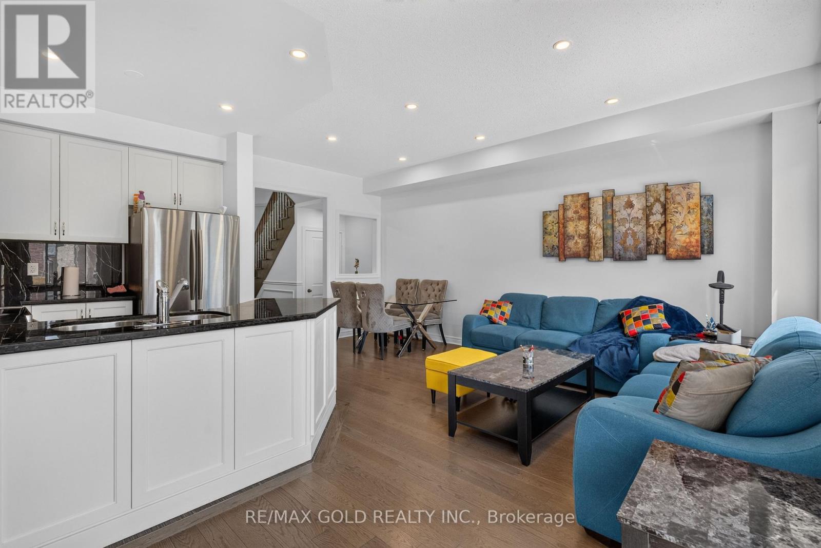 29 Rangemore Road E, Brampton, Ontario  L7A 4V7 - Photo 11 - W13520554