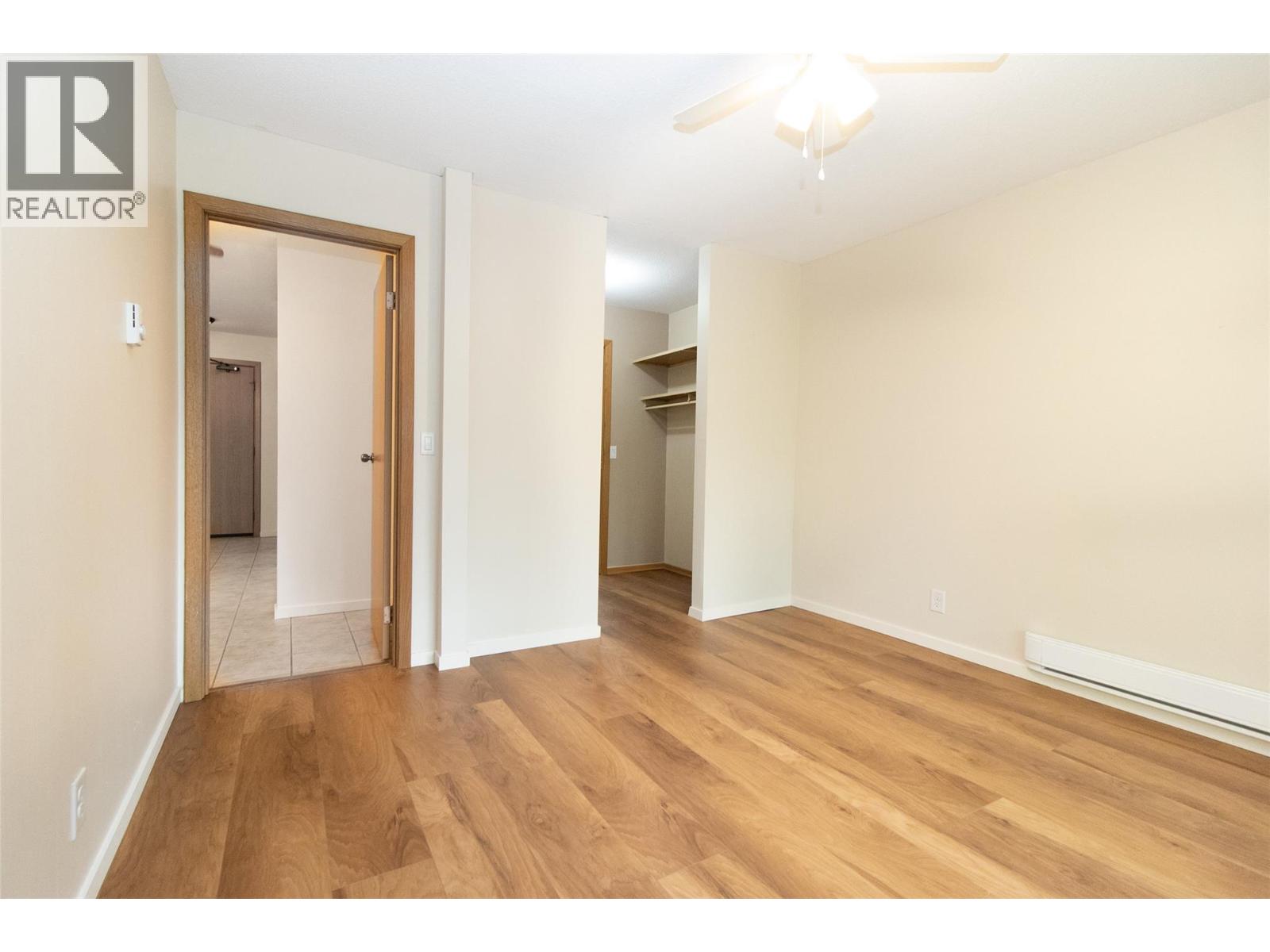 1075 Bernard Avenue Unit# 303, Kelowna, British Columbia  V1Y 6P7 - Photo 20 - 10397114