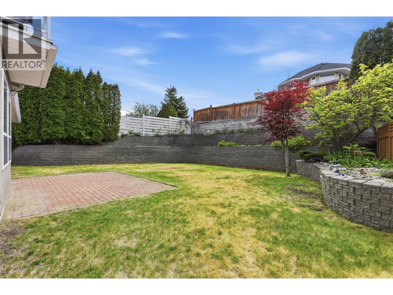 2076 Muirfield Road, Kamloops, British Columbia  V1S 1S6 - Photo 10 - 10397101