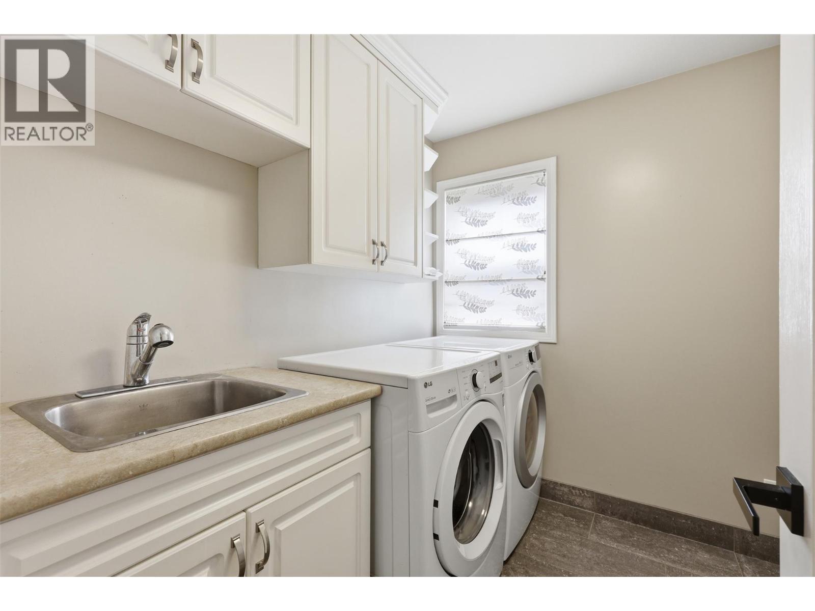 2076 Muirfield Road, Kamloops, British Columbia  V1S 1S6 - Photo 21 - 10397101