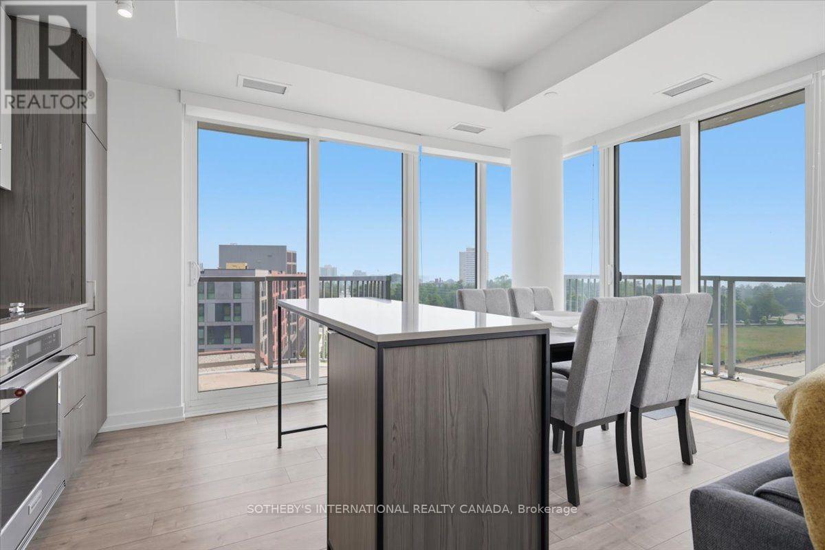 705 - 220 Missinnihe Way, Mississauga, Ontario  L5H 0A9 - Photo 6 - W13649516
