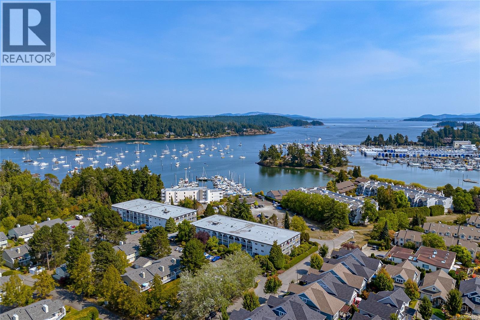 212 2040 White Birch Rd, Sidney, British Columbia