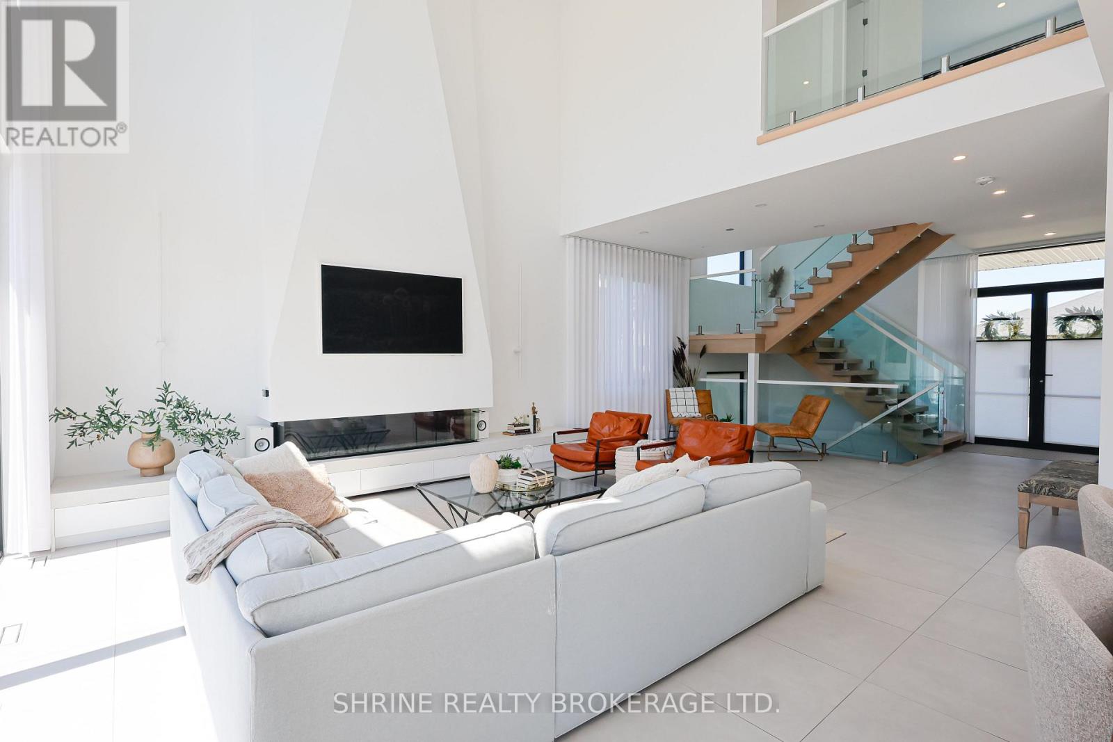 228 Edgewater Boulevard, Middlesex Centre, Ontario  N0L 1R0 - Photo 8 - X13650262