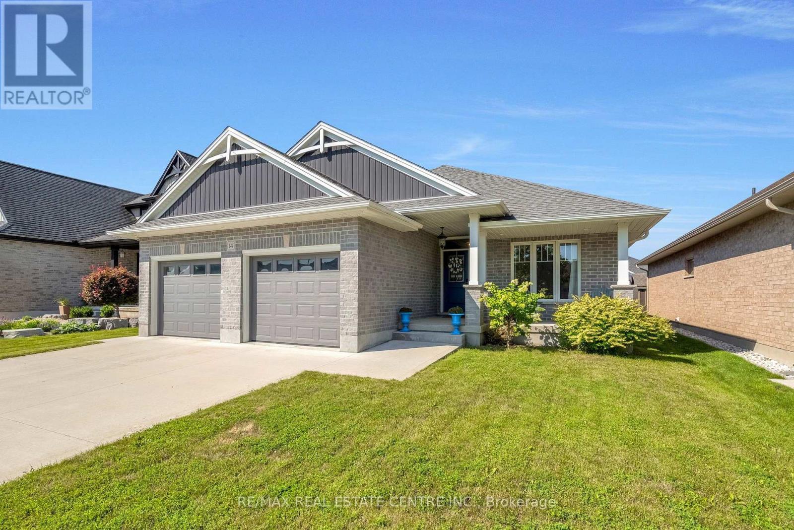 14 ST ANDREWS DRIVE, St. Thomas, Ontario