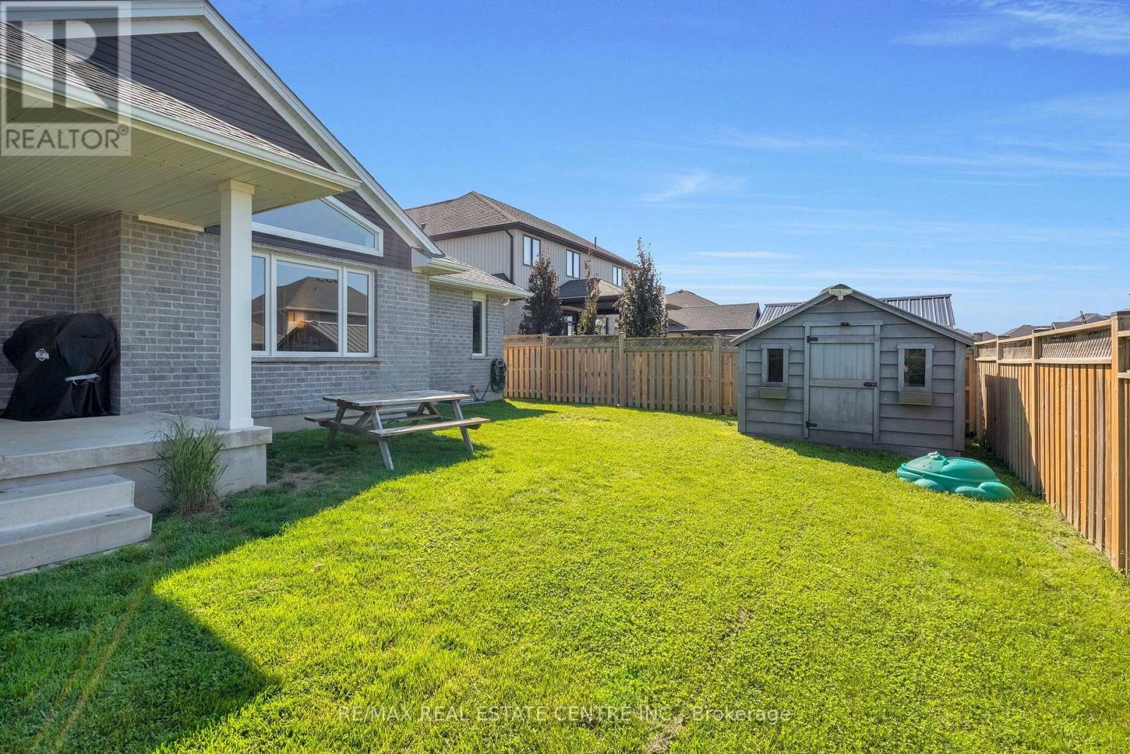 14 St Andrews Drive, St. Thomas, Ontario  N5R 0G4 - Photo 35 - X13650274