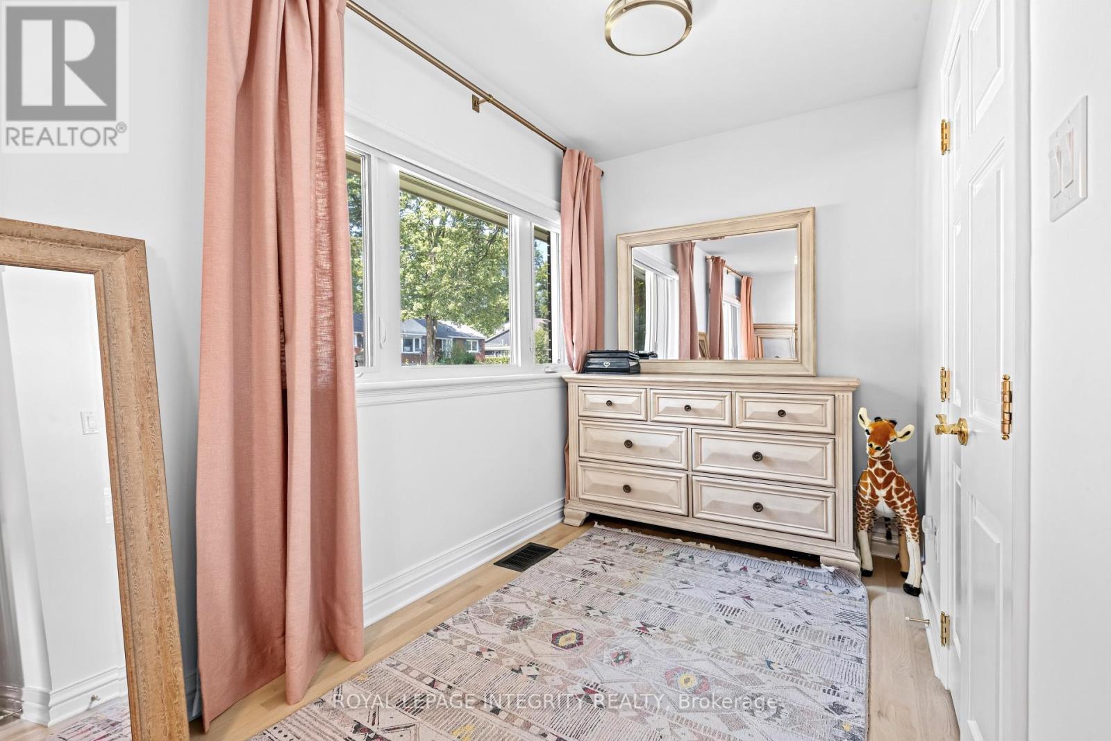 2183 Woodcrest Road, Ottawa, Ontario  K1H 6J2 - Photo 19 - X13650224