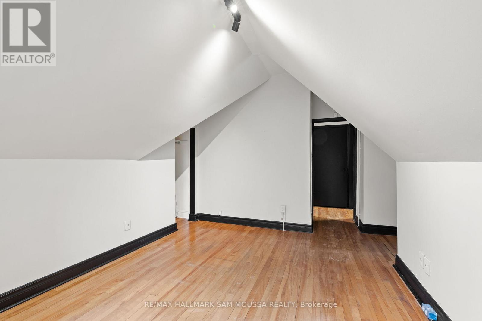 3 - 162-164 Metcalfe Street, Ottawa, Ontario  K2P 1P2 - Photo 18 - X13650272