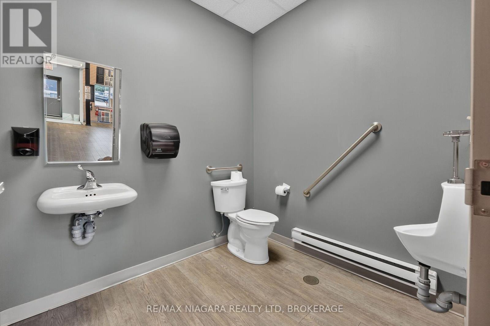 4425 First Avenue N, Niagara Falls, Ontario L2E 4G1 - Photo 12 - X13604350