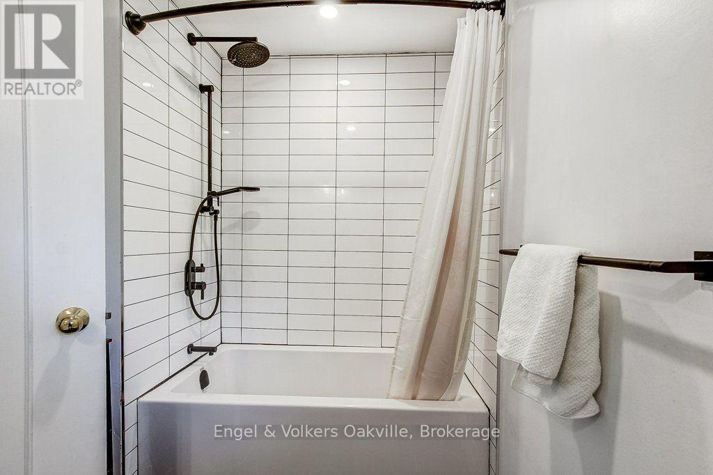 75 Ridge Drive, Oakville, Ontario  L6H 1B7 - Photo 37 - W13650350