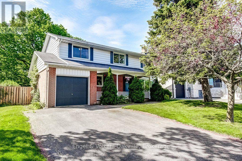 75 Ridge Drive, Oakville, Ontario  L6H 1B7 - Photo 4 - W13650350