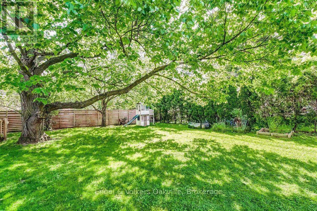 75 Ridge Drive, Oakville, Ontario  L6H 1B7 - Photo 49 - W13650350