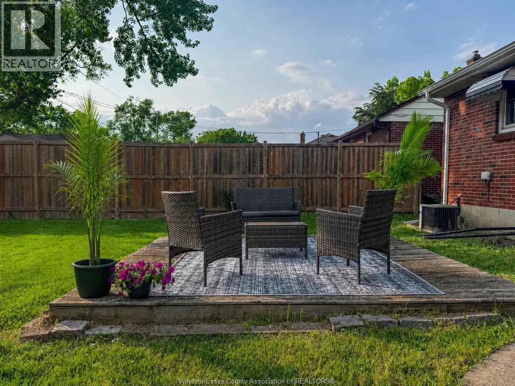 979 Belleperche Place, Windsor, Ontario  N8S 3C2 - Photo 37 - 26019199