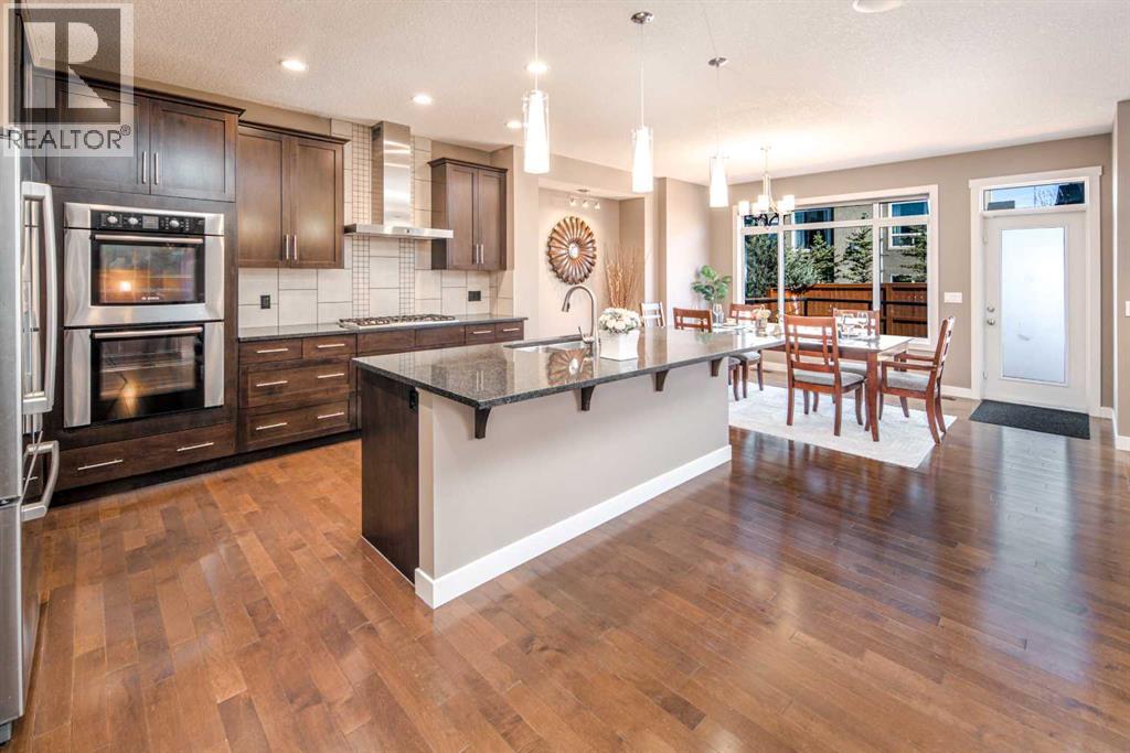 10 Aspenshire Place SW, calgary, Alberta