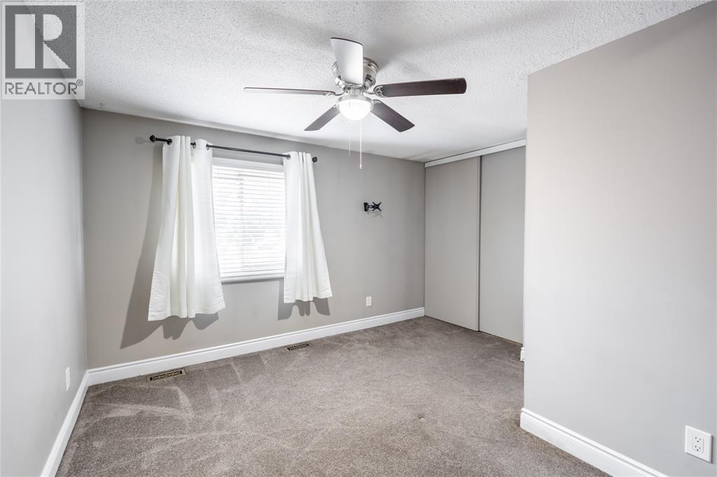 301 Edgewood Street Unit# 2, Sarnia, Ontario  N7S 4X7 - Photo 16 - 26019201