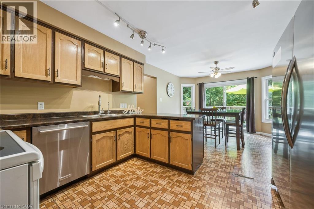 119 Sandy Ridge Place, Waterloo, Ontario  N2T 1C5 - Photo 10 - 40854026