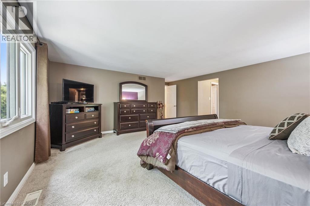 119 Sandy Ridge Place, Waterloo, Ontario  N2T 1C5 - Photo 16 - 40854026
