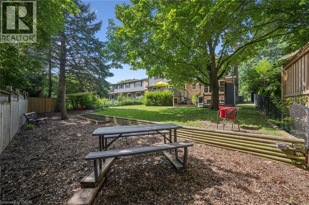 119 Sandy Ridge Place, Waterloo, Ontario  N2T 1C5 - Photo 37 - 40854026
