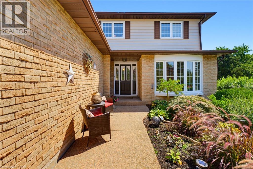 2325 Duncaster Drive, Burlington, Ontario  L7P 4C3 - Photo 7 - 40853944
