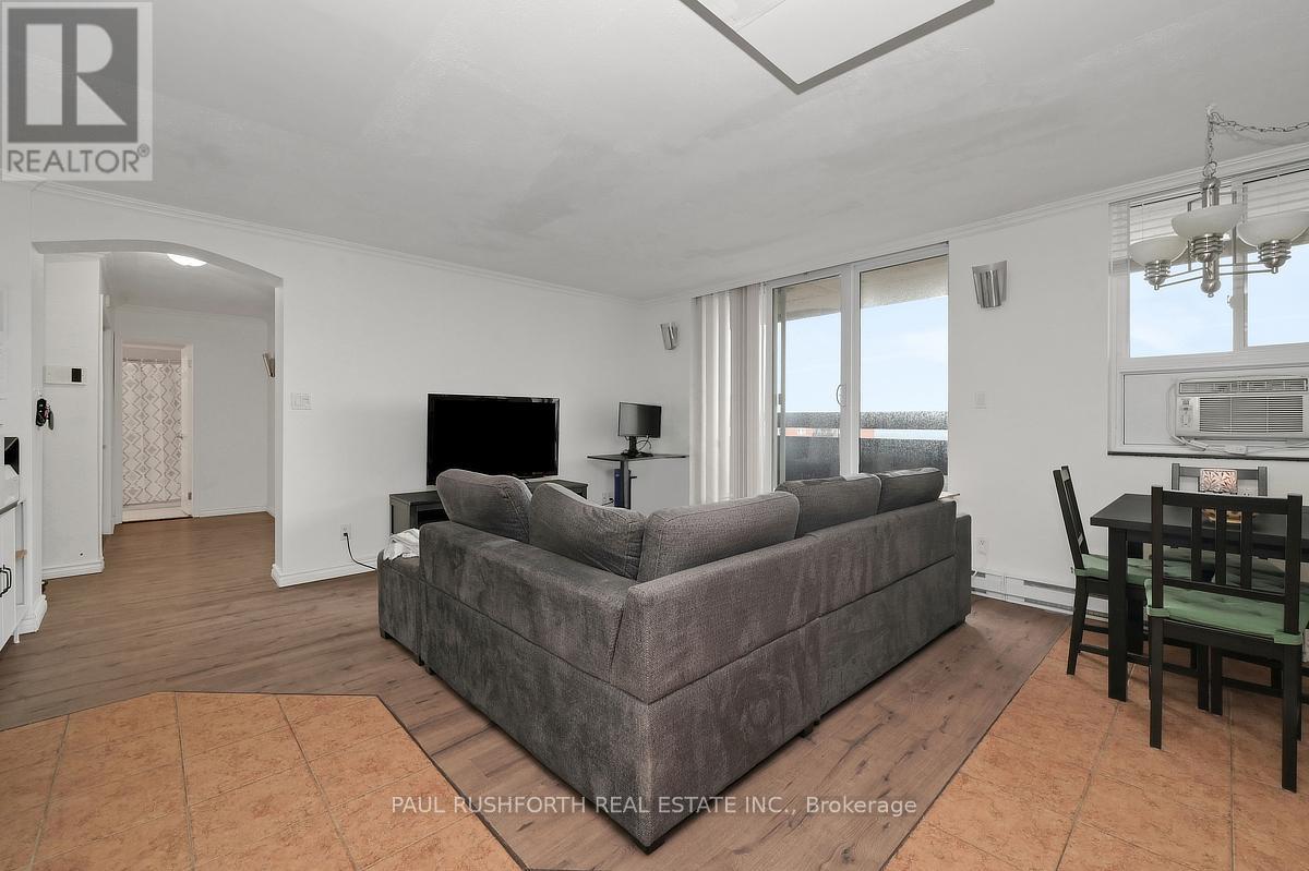 1517 - 2000 Jasmine Crescent, Ottawa, Ontario  K1J 8K4 - Photo 4 - X13029292