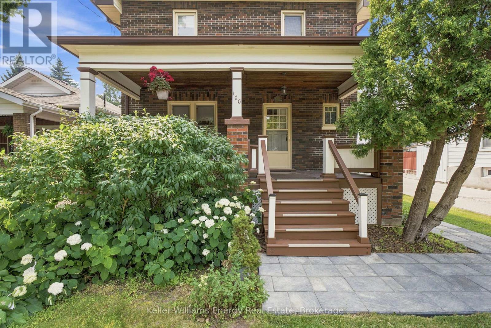 100 Burk Street, Oshawa, Ontario  L1J 4B9 - Photo 3 - E13650204