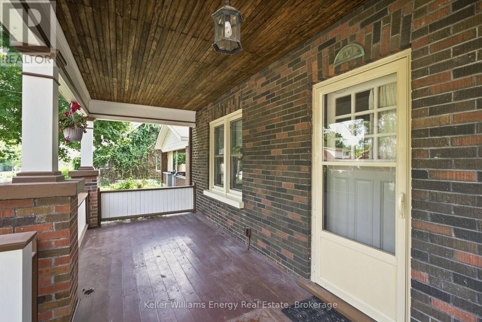 100 Burk Street, Oshawa, Ontario  L1J 4B9 - Photo 4 - E13650204