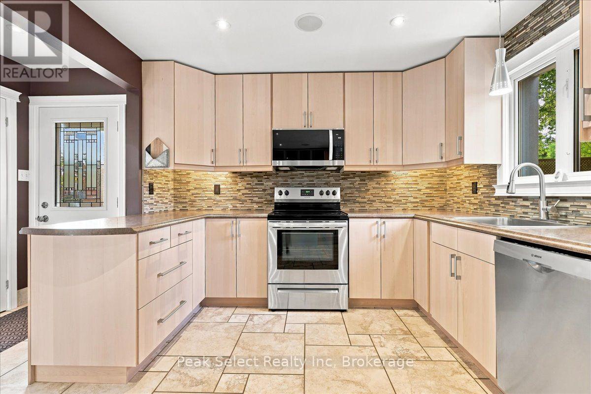 191 Maple Avenue, Stratford, Ontario  N5A 7G8 - Photo 8 - X13650106