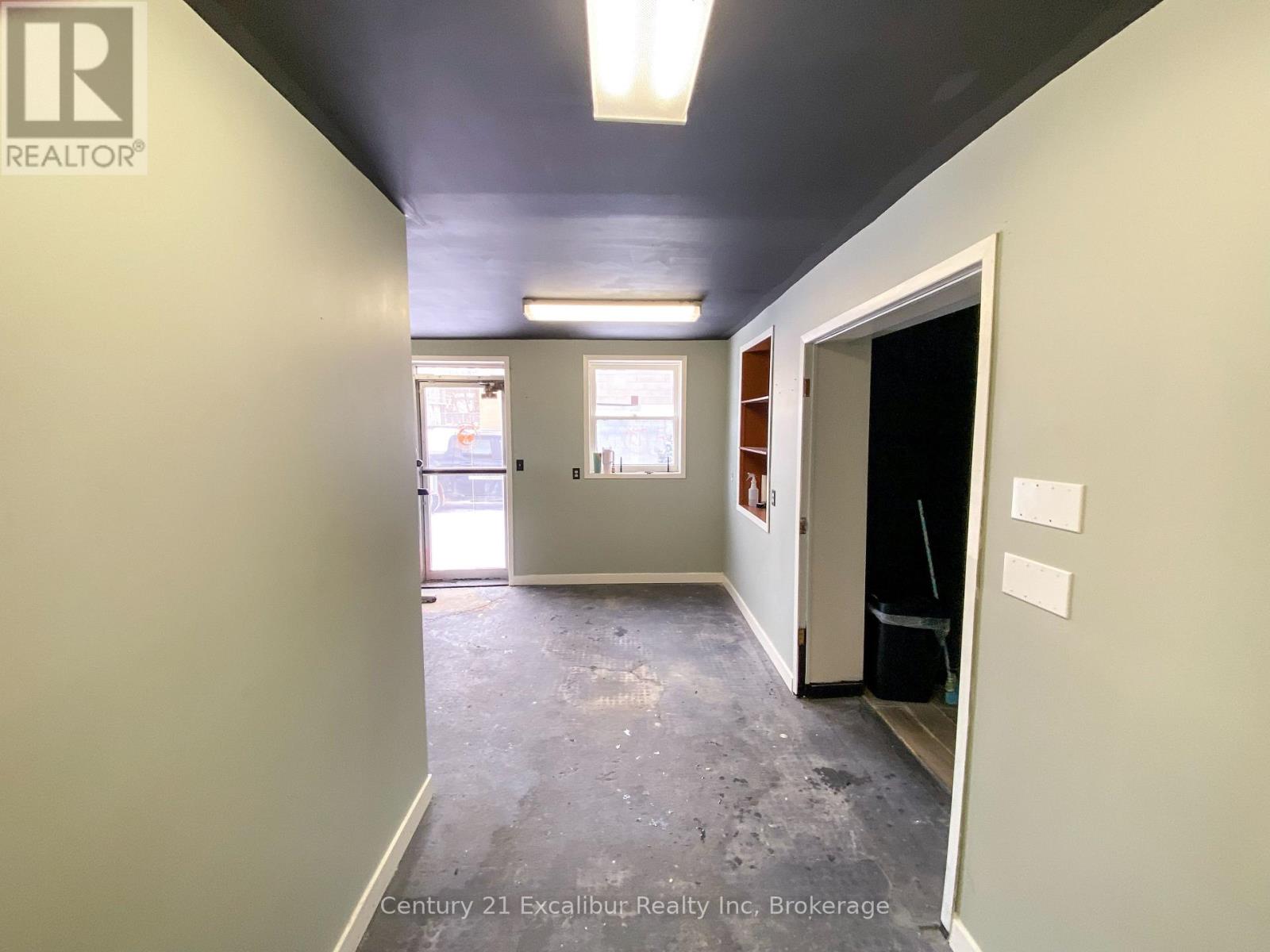 154 Maint Street S, Wellington North (Mount Forest), Ontario  N0G 2L2 - Photo 6 - X13650168