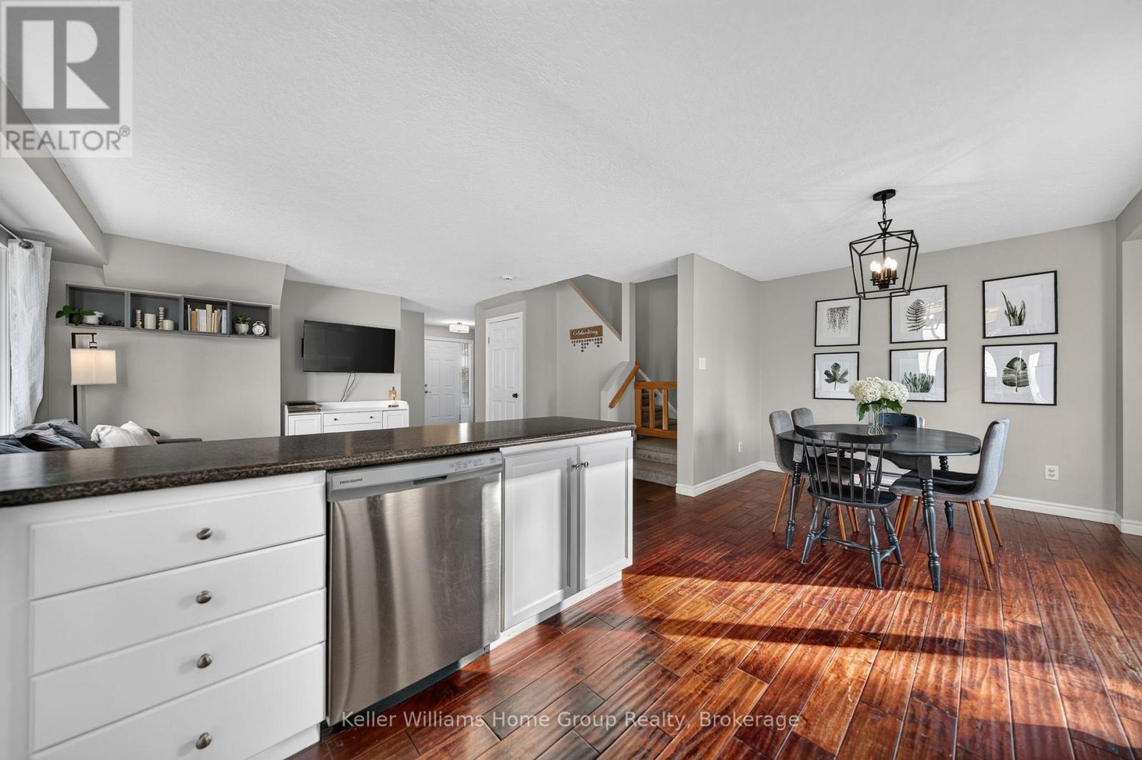 284 Millburn Boulevard, Centre Wellington (Fergus), Ontario  N1M 3S3 - Photo 17 - X13650344