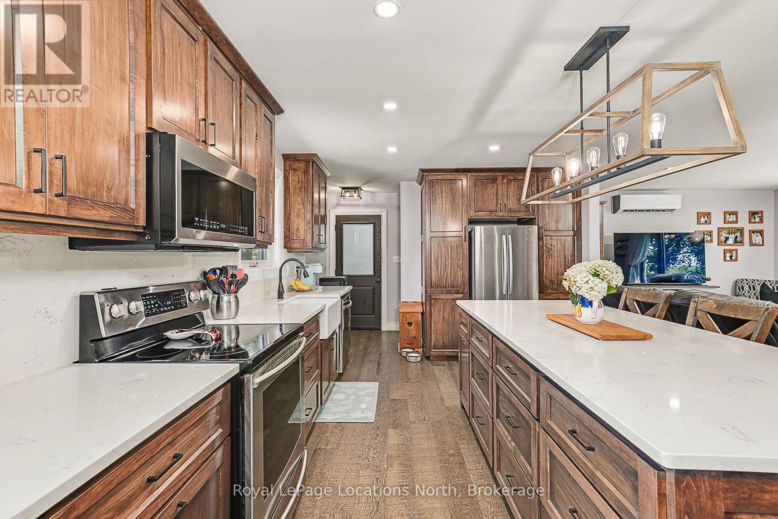 728099 21 Side Road, Blue Mountains, Ontario  N0H 1J0 - Photo 16 - X13650362