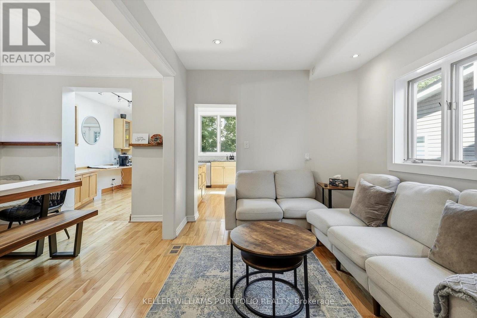 222 Hillsdale Avenue E, Toronto, Ontario  M4S 1T6 - Photo 10 - C13650214