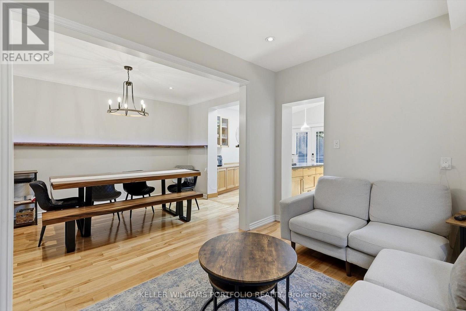 222 Hillsdale Avenue E, Toronto, Ontario  M4S 1T6 - Photo 11 - C13650214