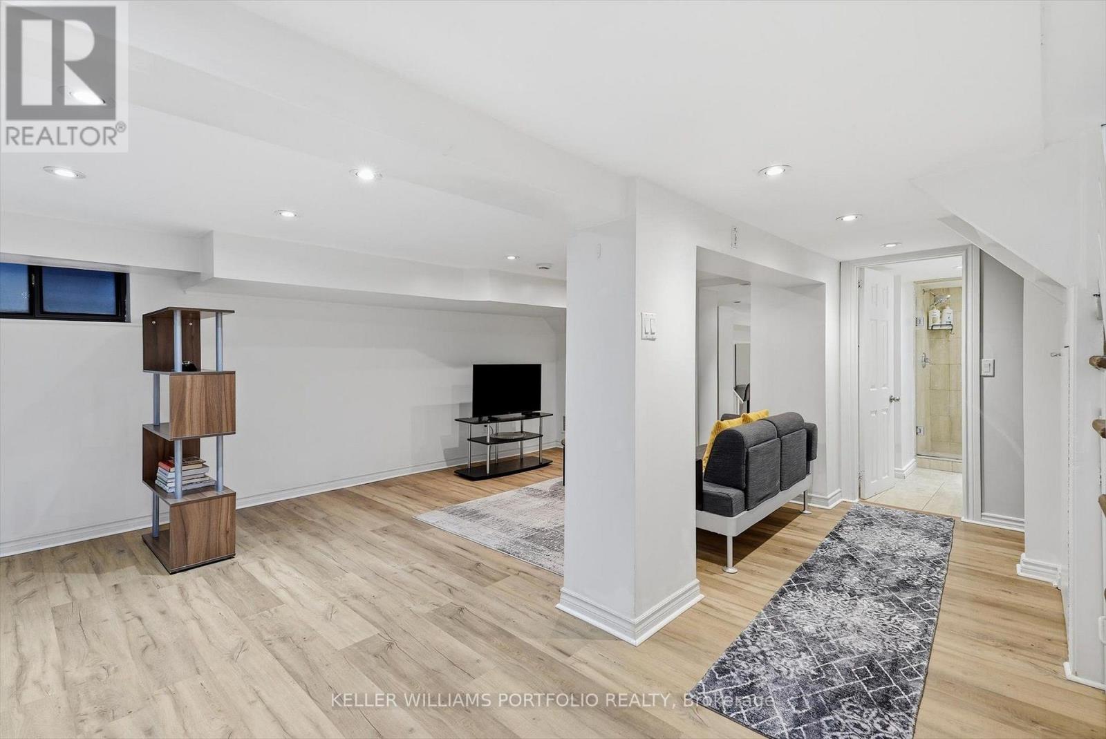 222 Hillsdale Avenue E, Toronto, Ontario  M4S 1T6 - Photo 41 - C13650214