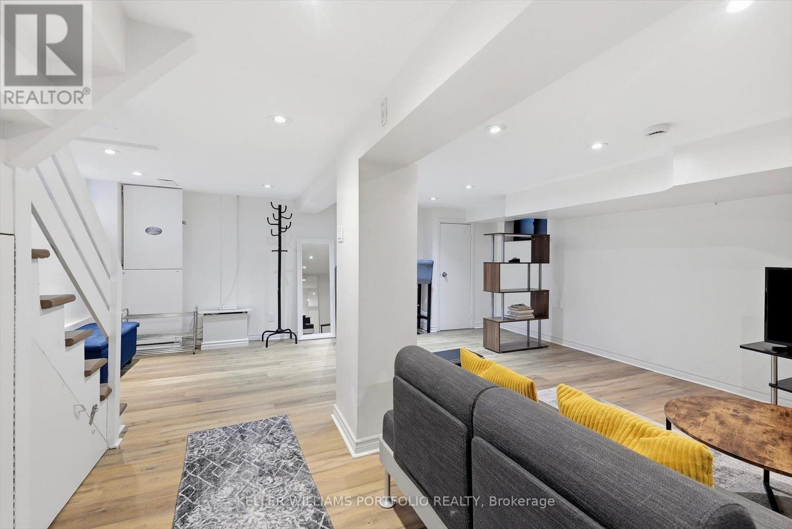 222 Hillsdale Avenue E, Toronto, Ontario  M4S 1T6 - Photo 44 - C13650214