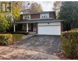 195 UPPER CANADA DRIVE, Toronto, Ontario