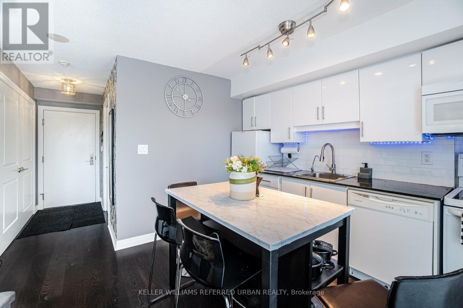 335 - 2035 Sheppard Avenue E, Toronto, Ontario  M2J 0A8 - Photo 1 - C13650260