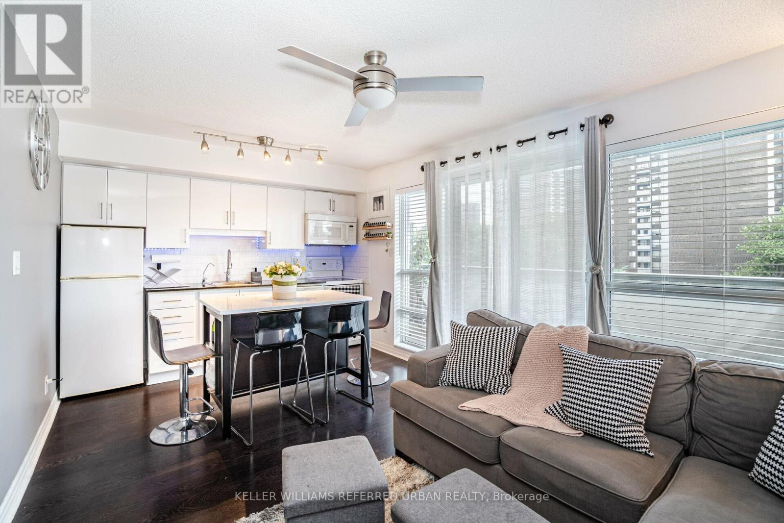 335 - 2035 Sheppard Avenue E, Toronto, Ontario  M2J 0A8 - Photo 4 - C13650260