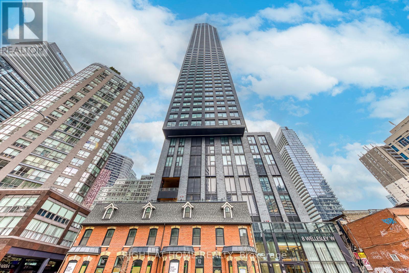 3112 - 8 Wellesley Street W, Toronto, Ontario  M4Y 0J5 - Photo 1 - C13650332