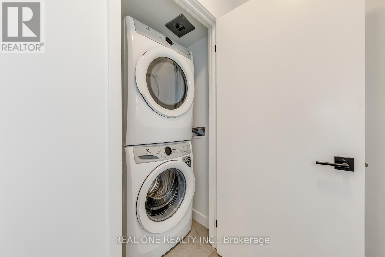 4208 - 609 Sherbourne Street, Toronto, Ontario  M4X 0A4 - Photo 25 - C13650346