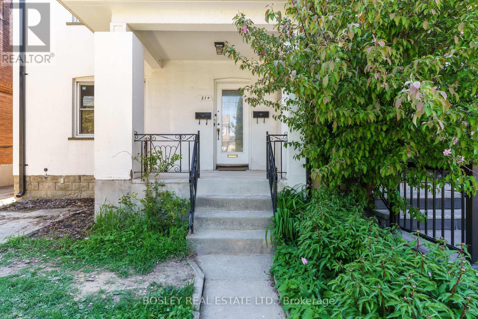 1 - 210 Westmount Avenue, Toronto, Ontario  M6E 3M8 - Photo 3 - C13650354