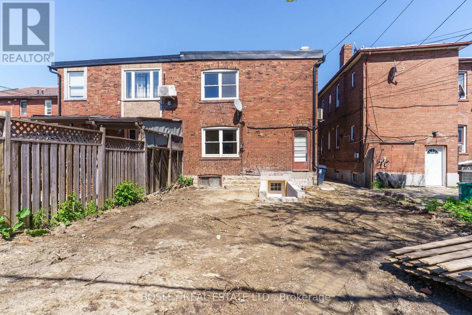 1 - 210 Westmount Avenue, Toronto, Ontario  M6E 3M8 - Photo 50 - C13650354