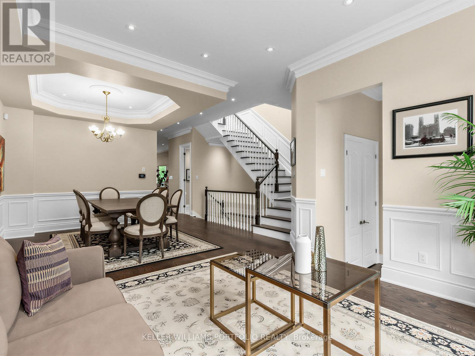 21 Albertus Avenue, Toronto, Ontario  M4R 1J5 - Photo 6 - C13650358