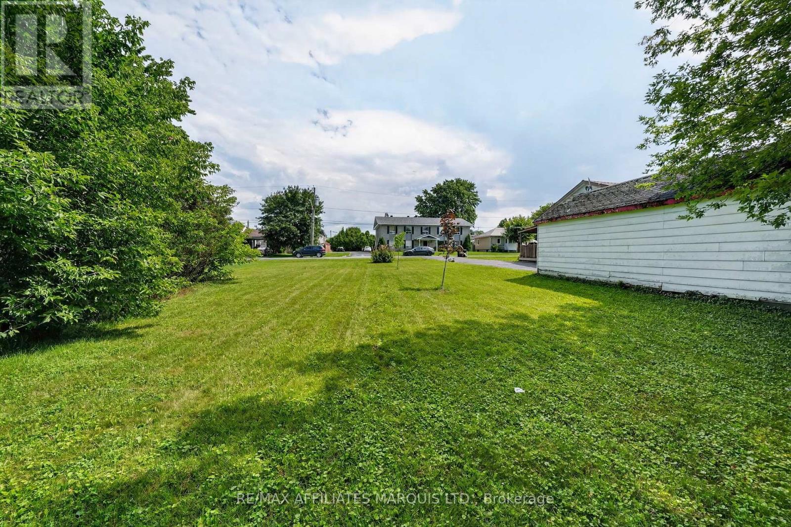 3330 Poirier Avenue, Cornwall, Ontario K6K 1E1 - Photo 4 - X13650368