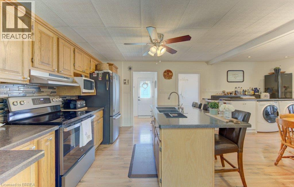 4 Wellington Street, Paris, Ontario  N3L 1S4 - Photo 15 - 40854087
